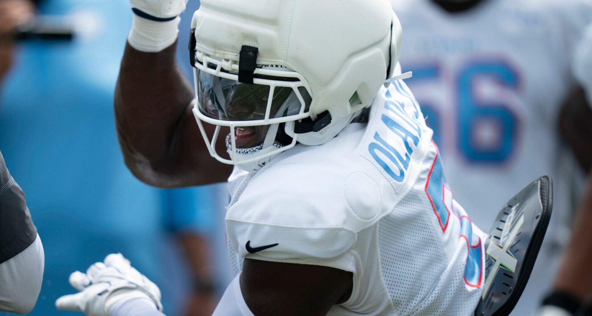 Femi Oladejo Tennessee Titans blue and white scrimmage