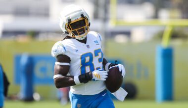 Chargers Training Camp: Njoku praises Herbert, O'Leary discusses defense, Eboigbe eyes bigger role