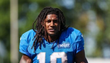 Lions RB Isiah Pacheco dealing with back injury