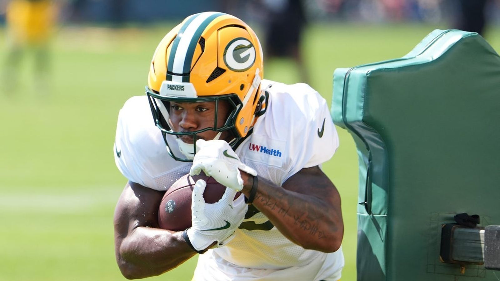 Packers RB Josh Jacobs (groin) sits out practice
