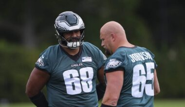 Eagles' Johnson Returns From Absence