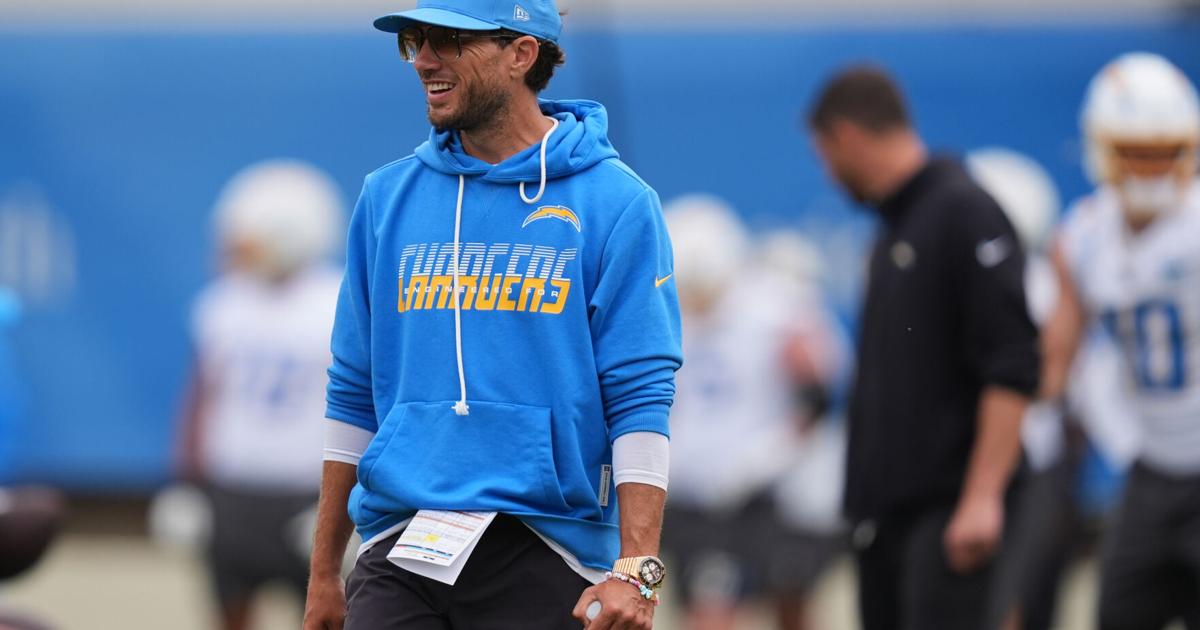 The Chargers and Eagles are among playoff teams hoping for boosts from new play-callers | National Sports
