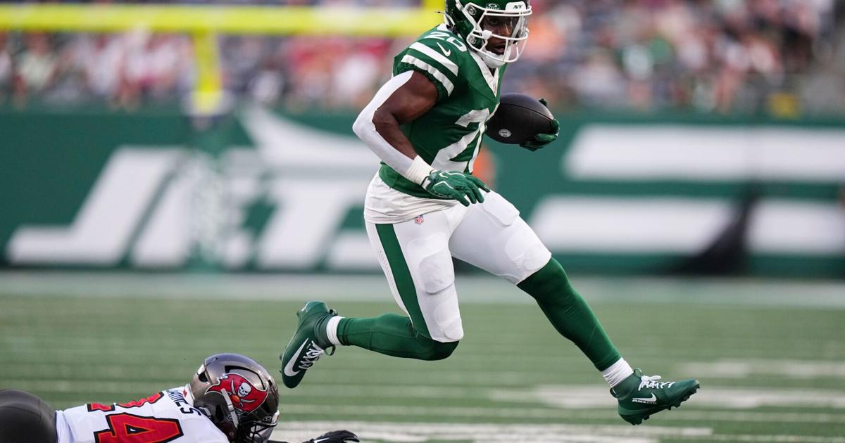 Jets running back Breece Hall sidelined 2-to-3 weeks with a groin strain, expected back for Week 1