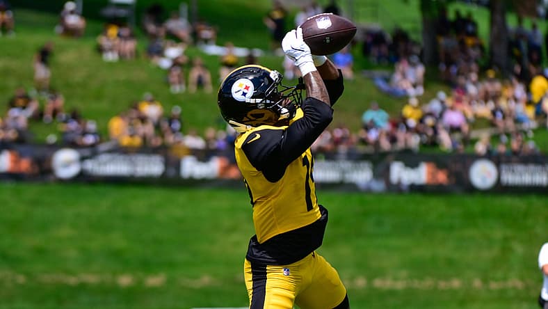 Pittsburgh Steelers CB Doneiko Slaughter