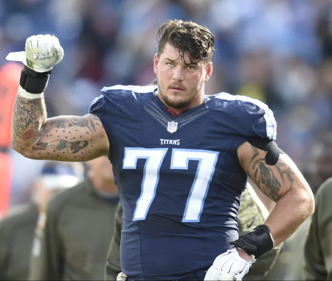 Titans tackle Taylor Lewan during the second quarter against the Panthers at Nissan Stadium on Nov. 15, 2015.