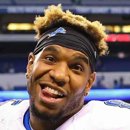 Detroit Lions tight end Eric Ebron (85) reacts against the Indianapolis Colts at Lucas Oil Stadium.