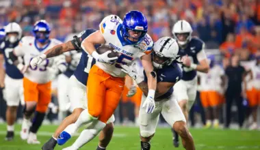 Titans sign 2, place Jaylen Harrell, Jaren Kanak on injured reserve