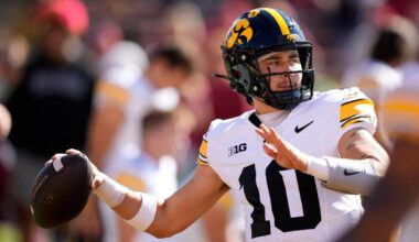 Jeremy Hecklinski shines as Iowa’s QB competition takes shape