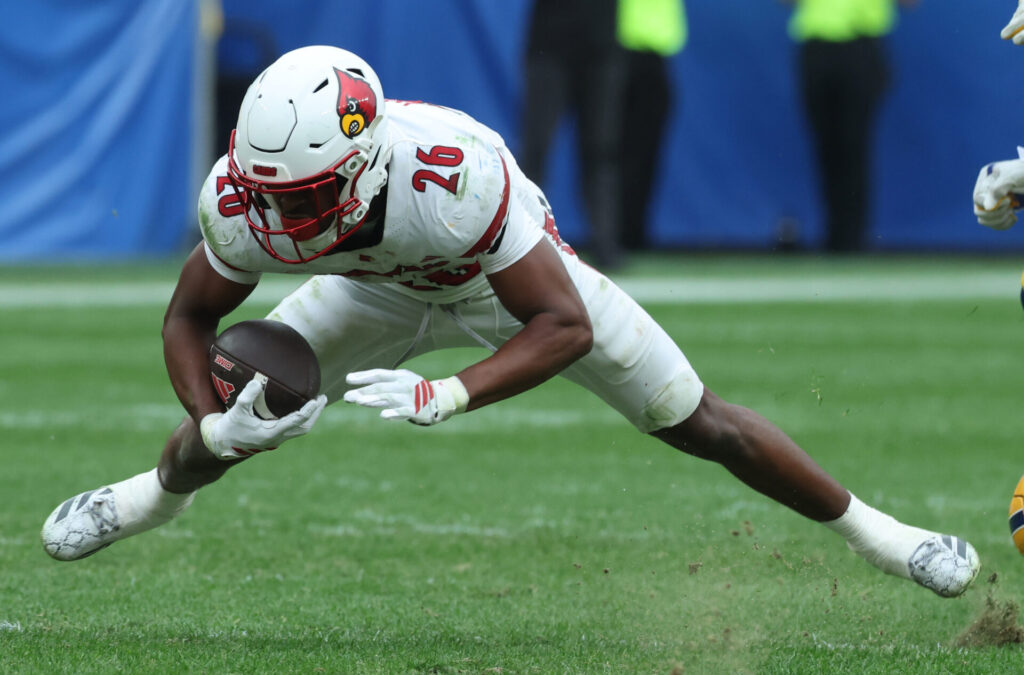 NCAA Football: Louisville at Pittsburgh