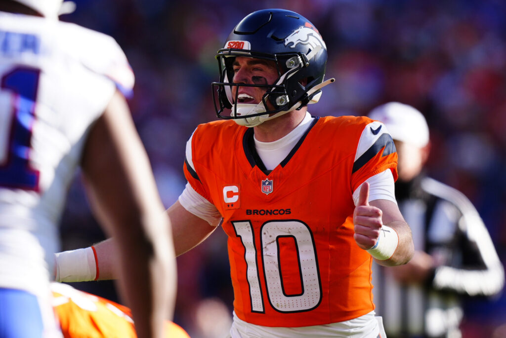 NFL: AFC Divisional Round-Buffalo Bills at Denver Broncos