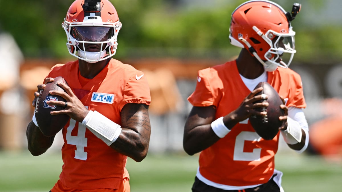 'Clear Leader' May Have Emerged in Cleveland Browns' QB Competition