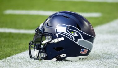 Seahawks Sign OLB Garrett Nelson