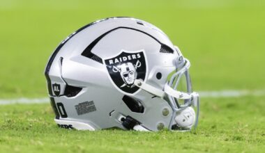 Raiders Sign TE Zack Kuntz