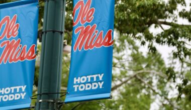 Judge clears way for ex-Rebels to return to school to play 5th season