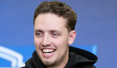 Carson Beck could claim Cardinals starting QB job over Jacoby Brissett