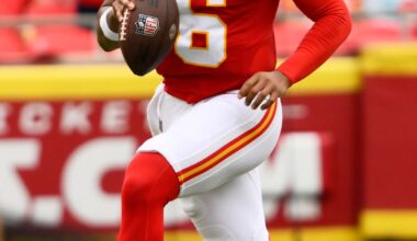 Vet Justin Fields solid for Chiefs, rookie Ty Simpson sharp as Rams rally for 20-12 preseason win :: WRAL.com