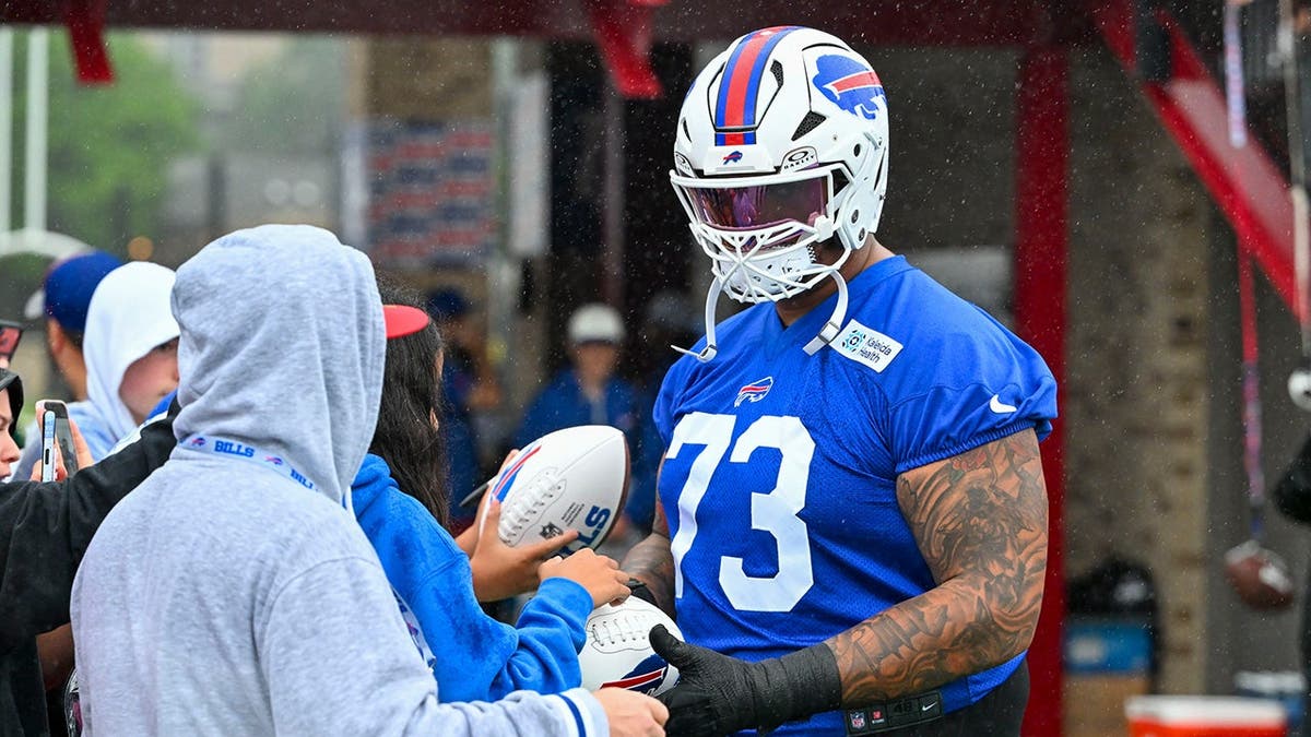 Dion Dawkins
