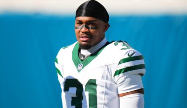49ers sign RB Khalil Herbert and former Colts 6th-round edge rusher; waive Eli Apple