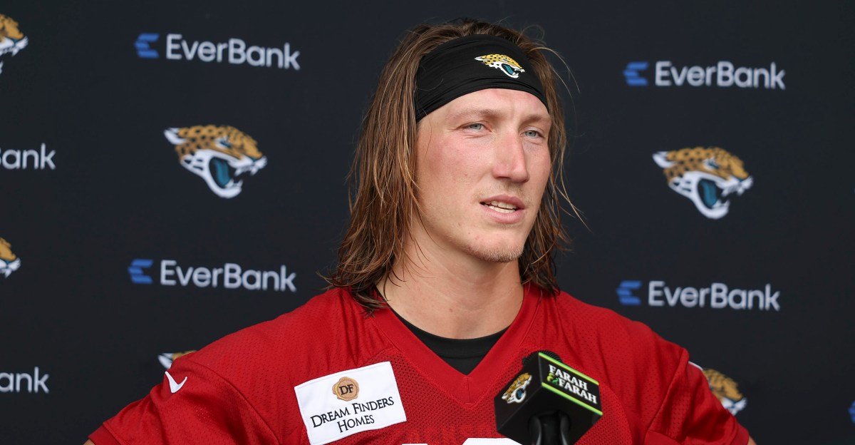 Jaguars’ Trevor Lawrence ranked 16th among NFL QBs by anonymous survey