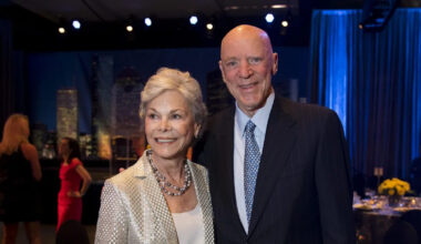 USC just shattered its fundraising record by nearly $100 million—thanks partly to the billionaire family behind the Houston Texans