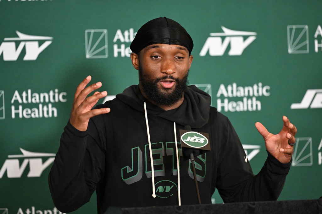 Jets wide receiver Isaiah Williams talking to the media.