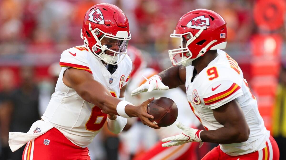 Fantasy football rankings 2026: Sleepers, breakouts and busts per model that called Daniel Jones' huge year