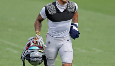 Patriots mailbag: How Pats should handle Christian Gonzalez contract saga