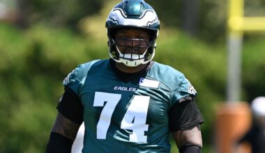 Moro Ojomo, Fred Johnson scuffle at Eagles camp