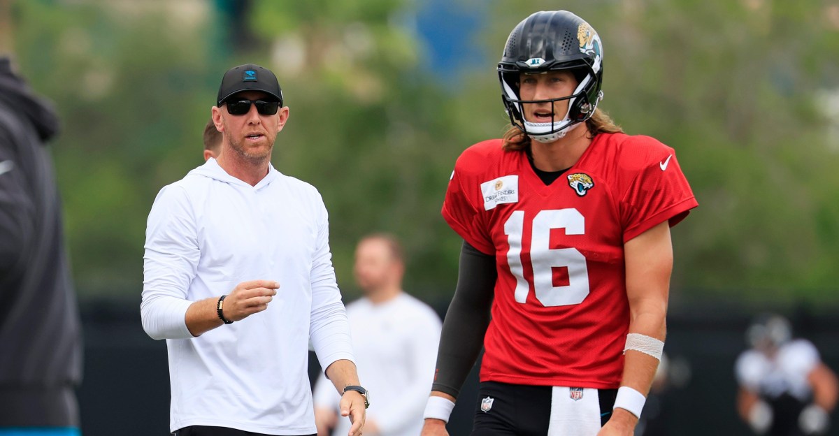 Defense outshines Trevor Lawrence on Day 6 of Jaguars training camp