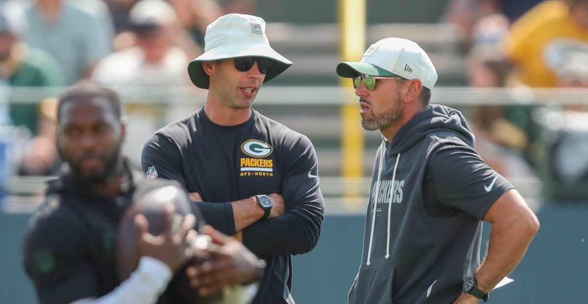 Jonathan Gannon shows new defensive looks in Packers’ Family Night