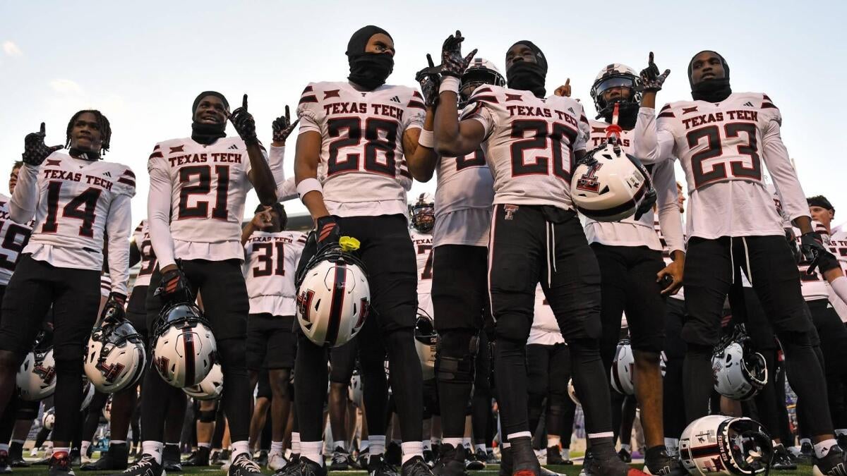 Which college football teams can go undefeated in 2026? 10 potential candidates