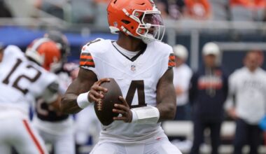 Watson leads Cleveland on 2 scoring drives in 34-10 preseason loss to Chicago