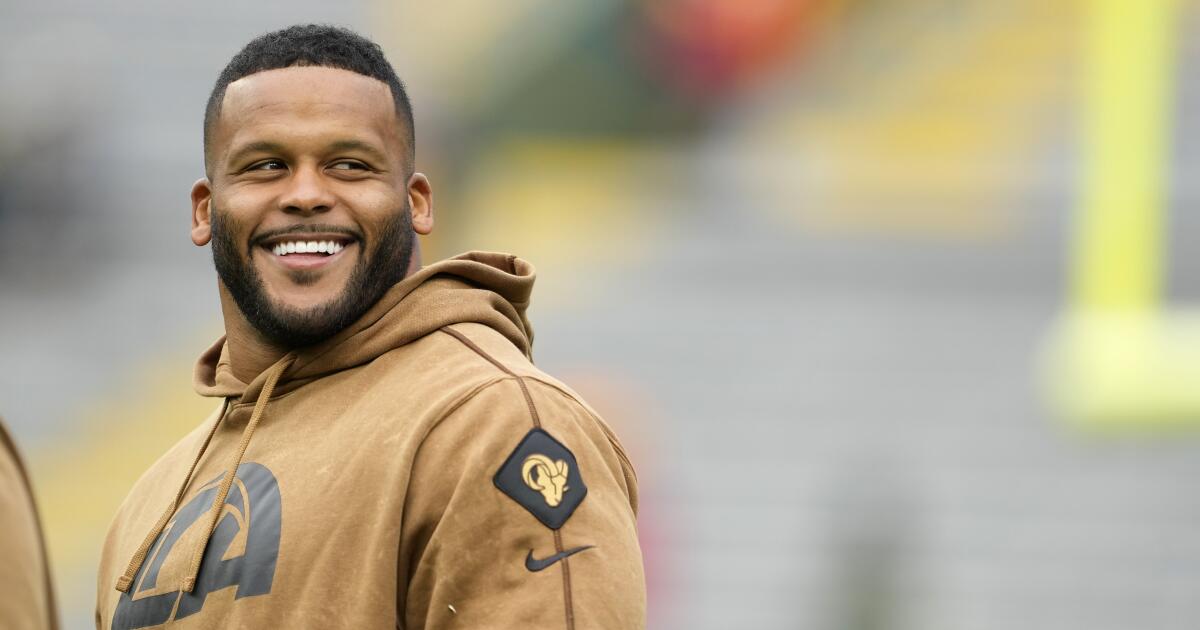 Aaron Donald comeback decision keeps Rams, Sean McVay waiting
