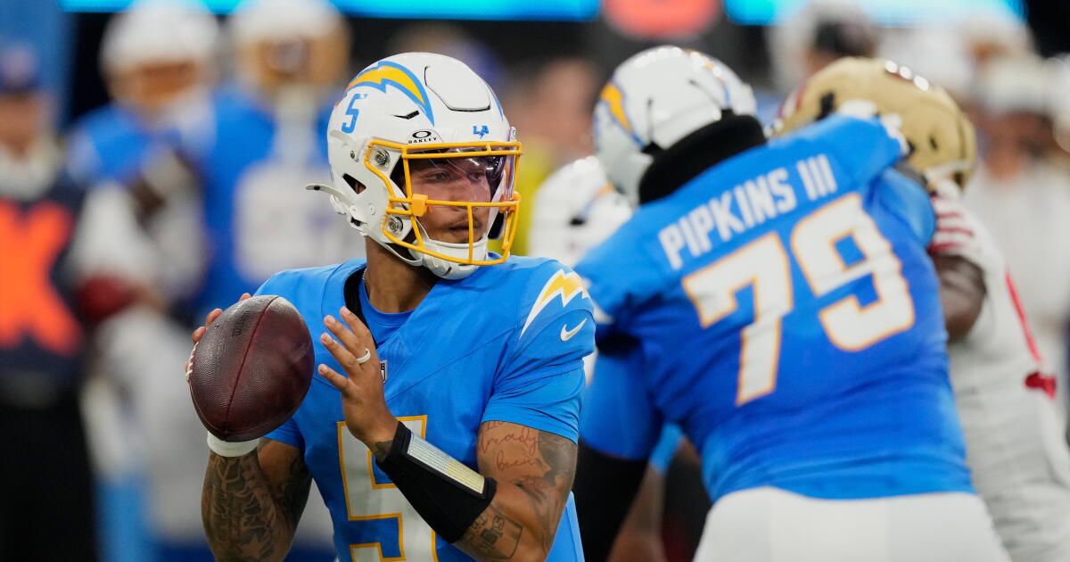 Chargers stick with Trey Lance as backup quarterback on 53-man roster