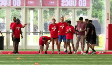 Tampa Bay Bucs host USAA's Salute to Service NFL Boot Camp