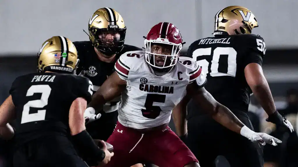 Former Los Angeles Chargers outside linebacker Kyle Kennard rushing the Vanderbilt quarterback Diego Pavia during his time at the University of South Carolina.