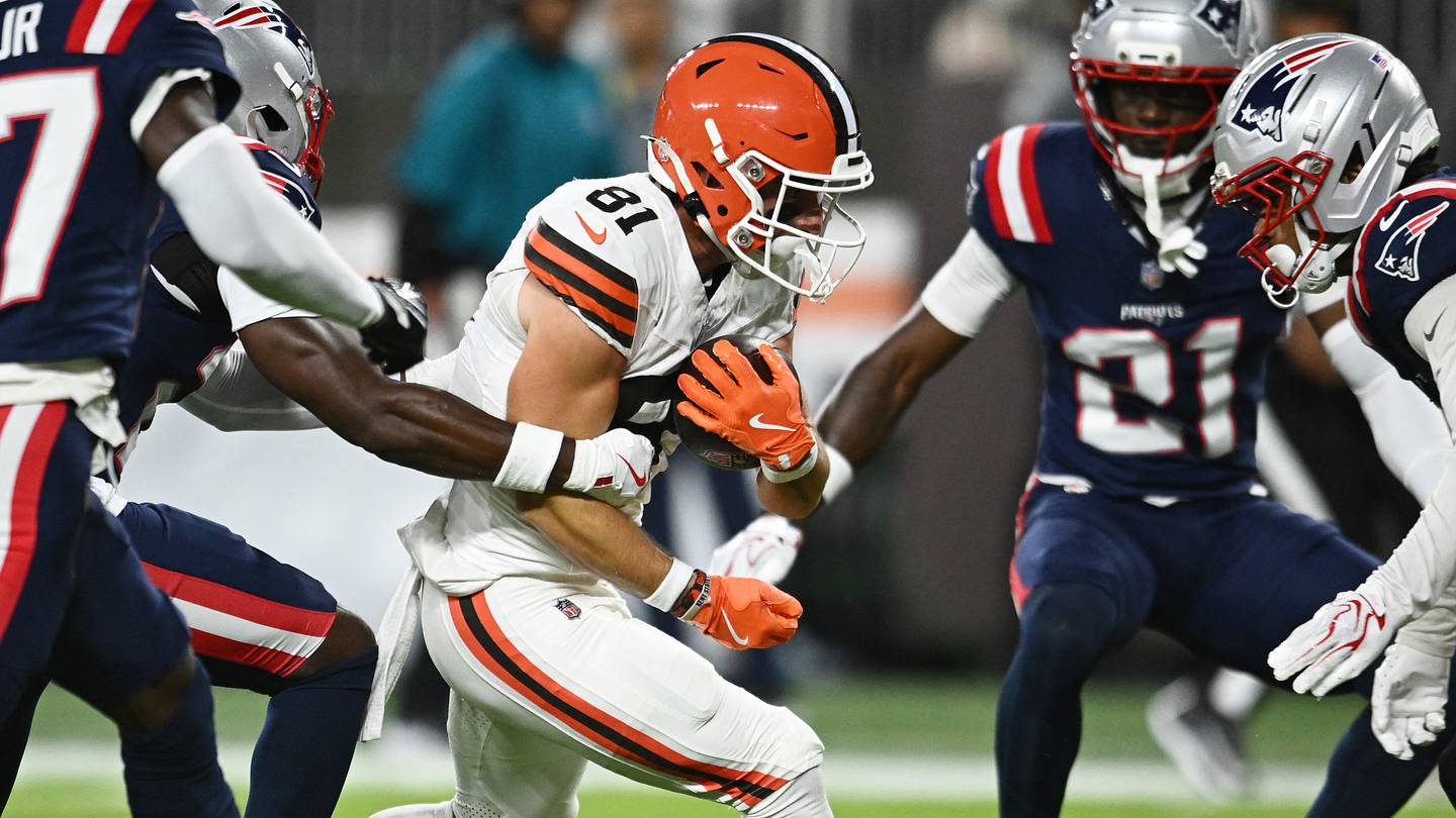 Browns Could Regret Releasing Luke Floriea as Preseason Standout Draws Interest