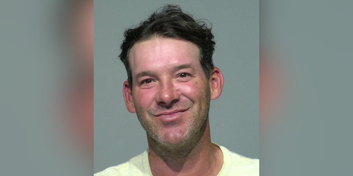 Former Dallas Cowboys quarterback, CBS analyst Tony Romo pleads no contest to OWI in Milwaukee County