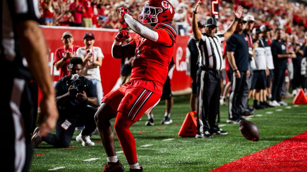 Wayshawn Parker goes for career-high 3 TDs as No. 21 Utah rolls past FCS Idaho