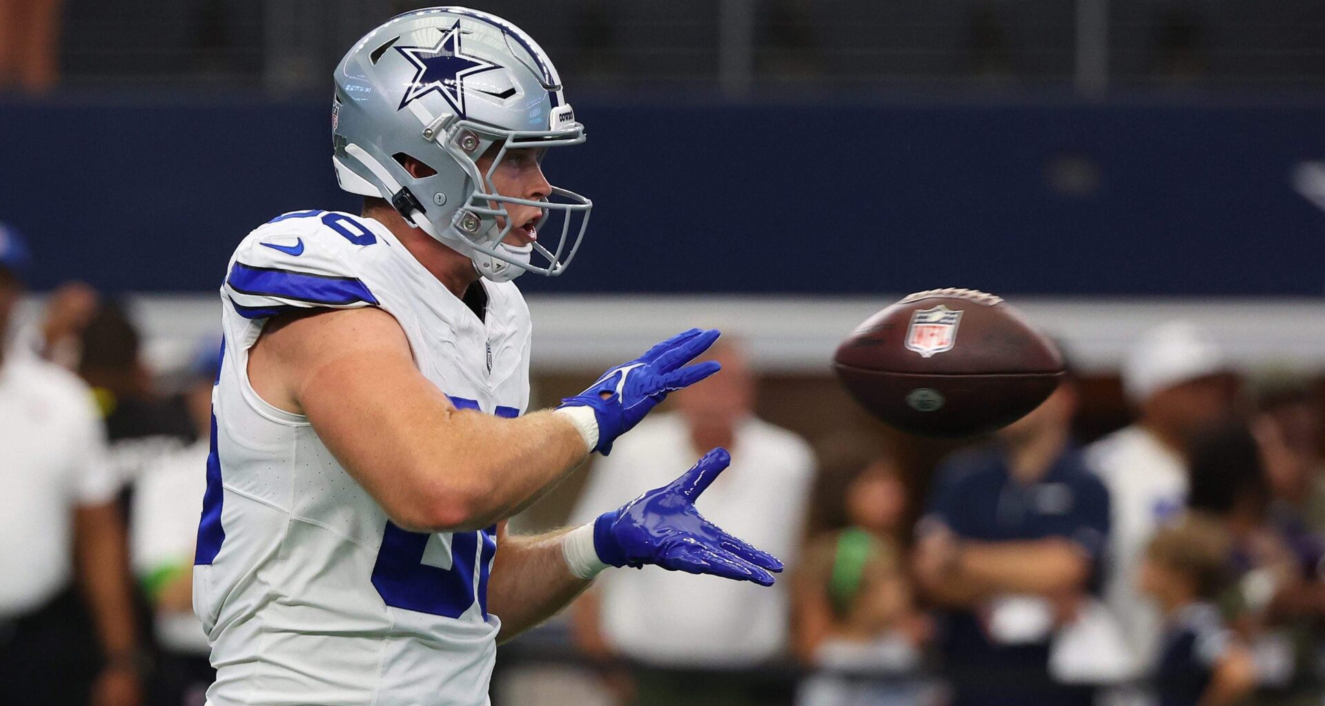Chargers Urged to Trade for Cowboys' TE Amid Njoku & Kolar Injury Blow