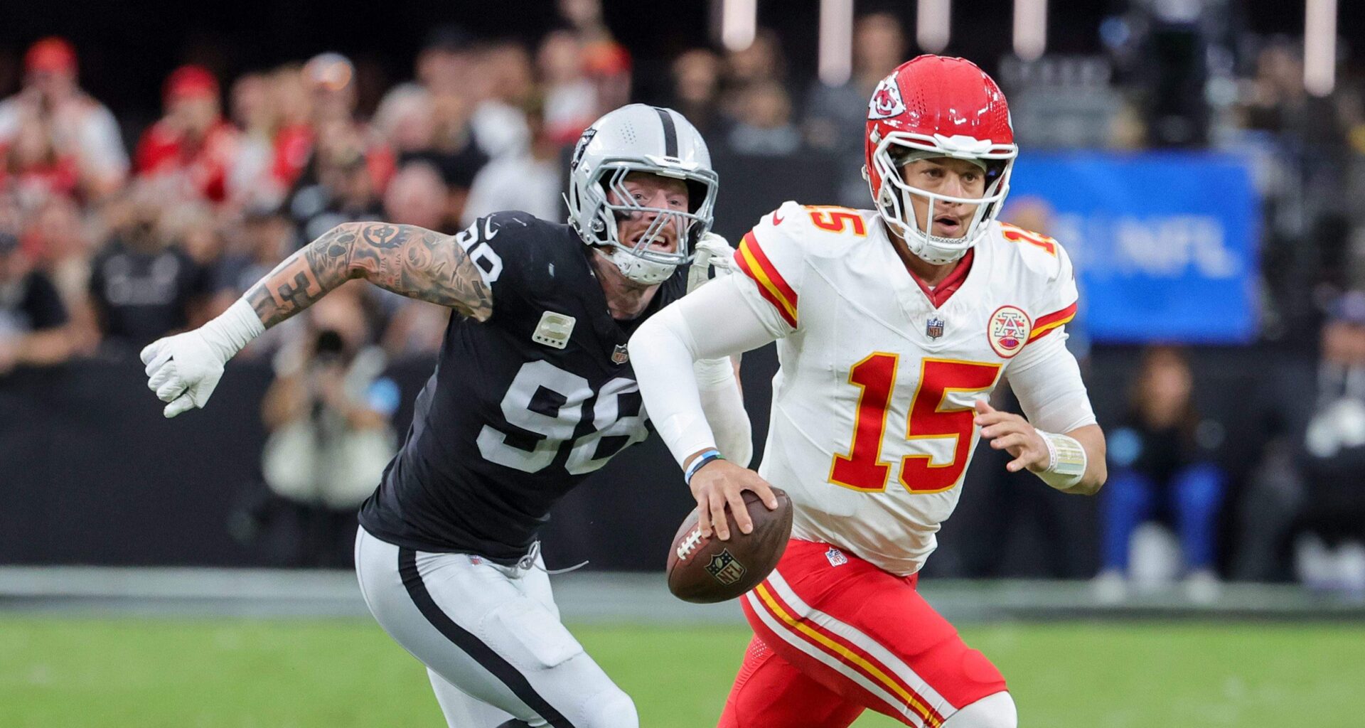 Chiefs Get New-Look Broadcast Team for Week 4 vs. Raiders