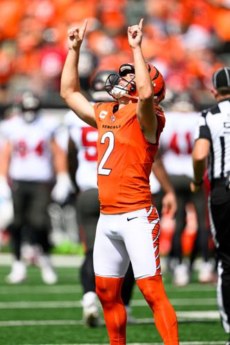 09.13.26 TB at CIN-68.jpg