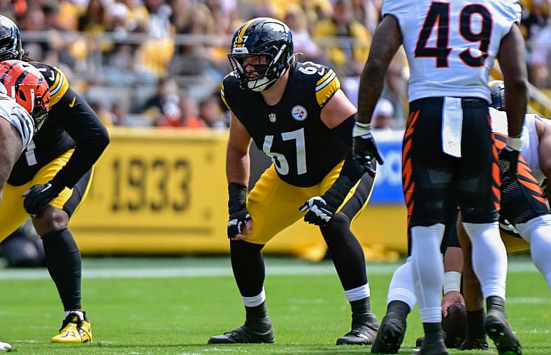 Pittsburgh Steelers RG Brock Hoffman