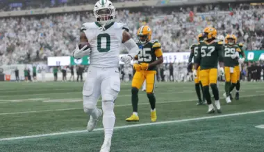 Three former Wisconsin Badgers legends score touchdowns in NFL Week 2