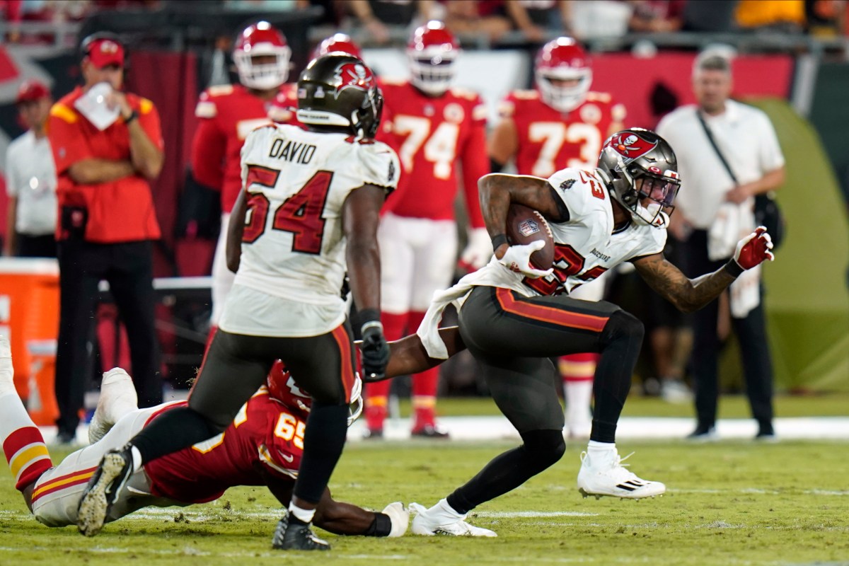 Former Bucs playoff hero Sean Murphy-Bunting returns to Tampa Bay