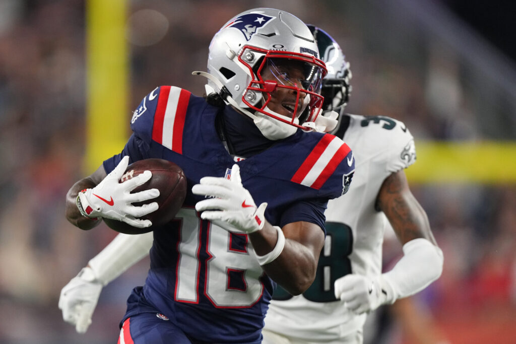 NFL: Philadelphia Eagles at New England Patriots