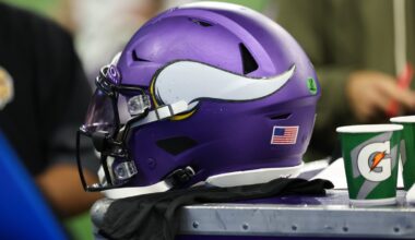 Minnesota Vikings Sign 2x Super Bowl Champion Defender