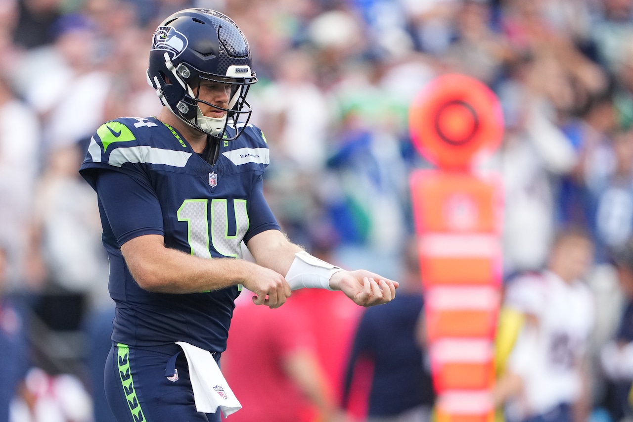 Seahawks vs. Cardinals with Polymarket Prop prices.