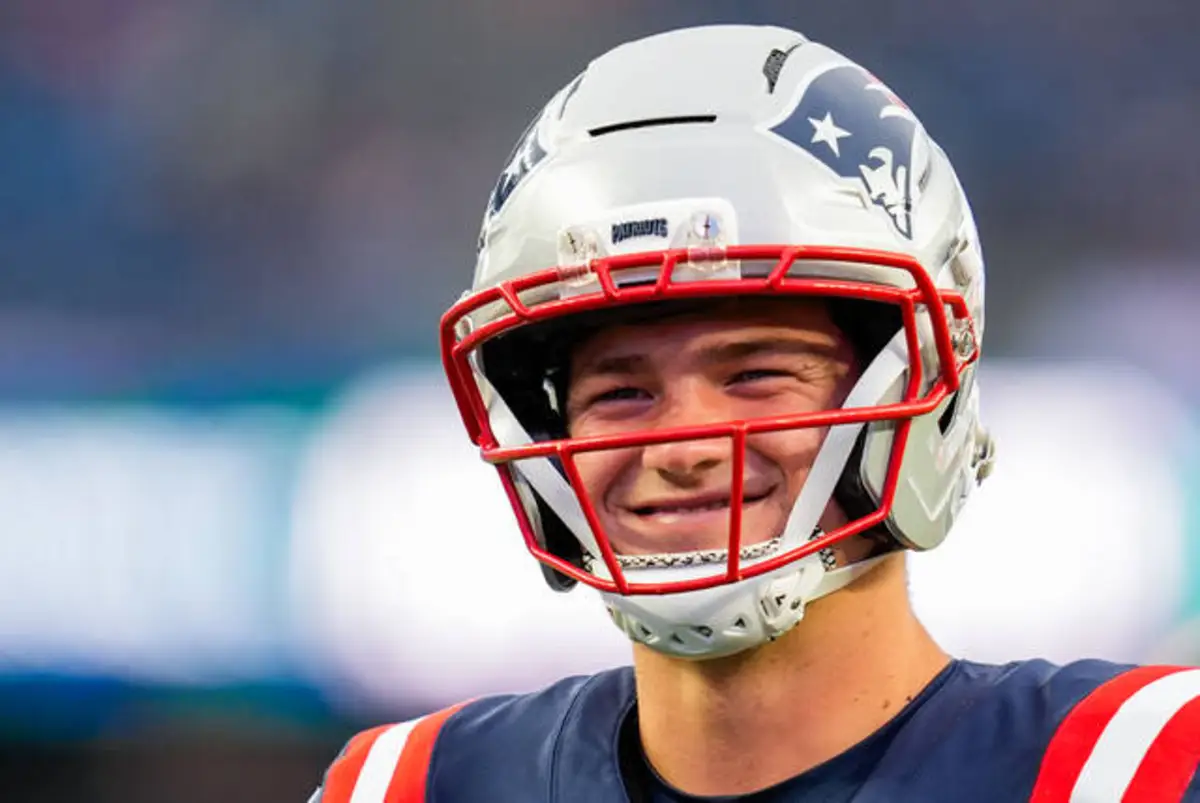AFC East led by Patriots and Bills eyeing Super Bowl run, with Dolphins, Jets rebuilding