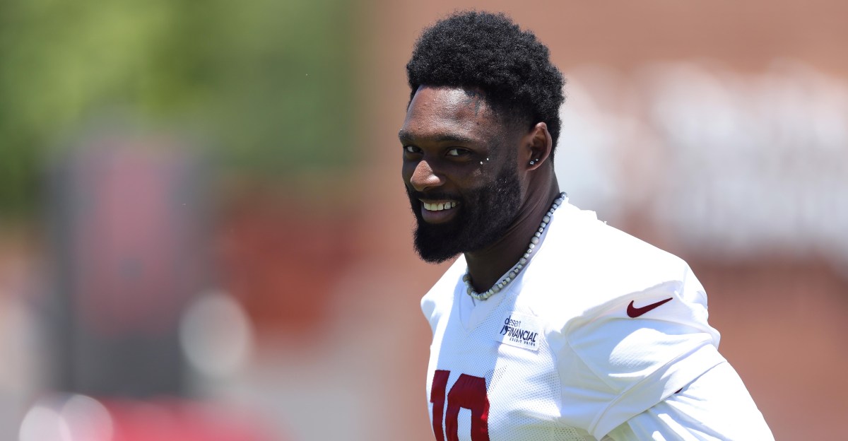 Report: Chicago Bears Exploring Trade Market for Defensive Ends